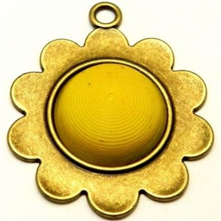Colgante Flor Oro Viejo Centro Amarillo, 75x63mm